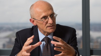 Enria (SSM): Ο κορωνοϊός ανοίγει τον δρόμο για συγχωνεύσεις και εξαγορές στις τράπεζες - Ισχυρό το πλήγμα στα περιθώρια κέρδους