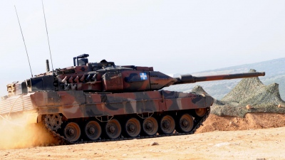 Βόμβα Defense Express: Πώς ο πόλεμος στην Ουκρανία οδηγεί την Ελλάδα στην αναβάθμιση των Leopard 2A4