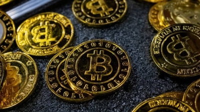 Άλμα για το Bitcoin - Πάνω από 45.000 δολ. για πρώτη φορά μετά τον Απρίλιο του 2022