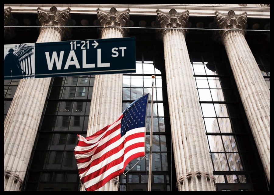 Wall Street: Σε υψηλό 8 ετών οι αγορές ιδίων μετοχών από τους αξιωματούχους των εταιρειών