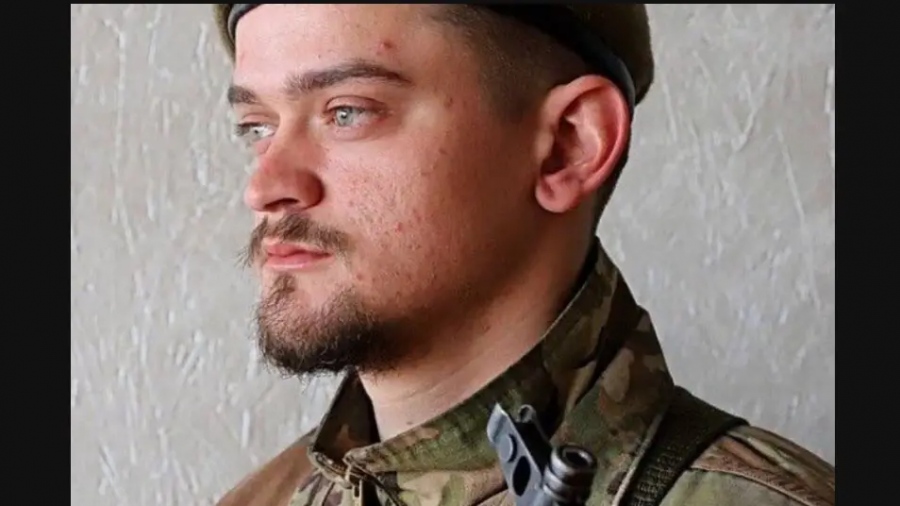 Συγκλονίζει η μητέρα νεαρού Βρετανού μισθοφόρου που σκοτώθηκε στην Ουκρανία: Δεν έπρεπε να πάει ποτέ, ήταν αποστολή αυτοκτονίας...