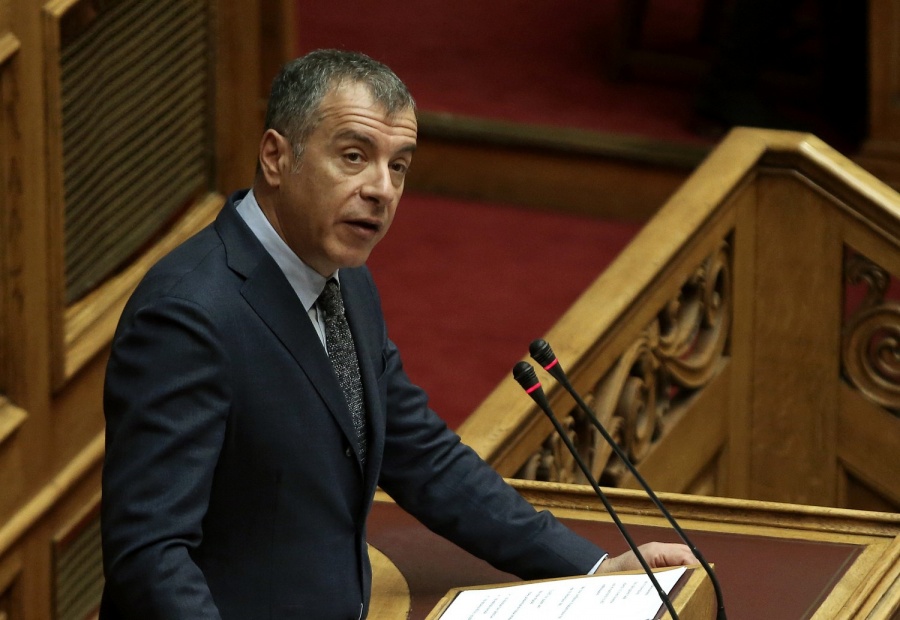 Θεοδωράκης: Θα πω ναι στη Συμφωνία των Πρεσπών – Δεν είμαι με τον Τσίπρα