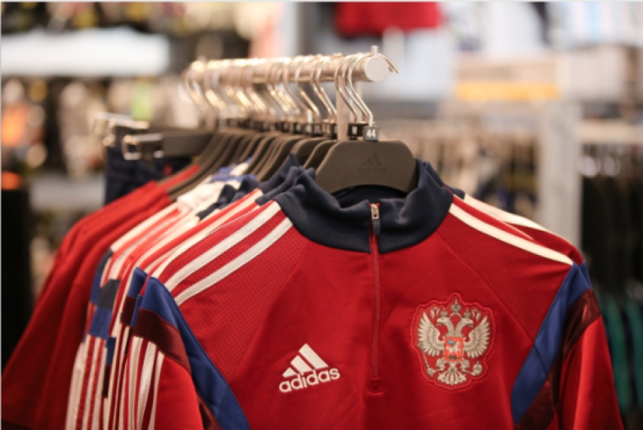 Οι Ρώσοι βρίσκουν λύσεις για διανομή δυτικών προϊόντων - Η «επιστροφή» Adidas και Reebok