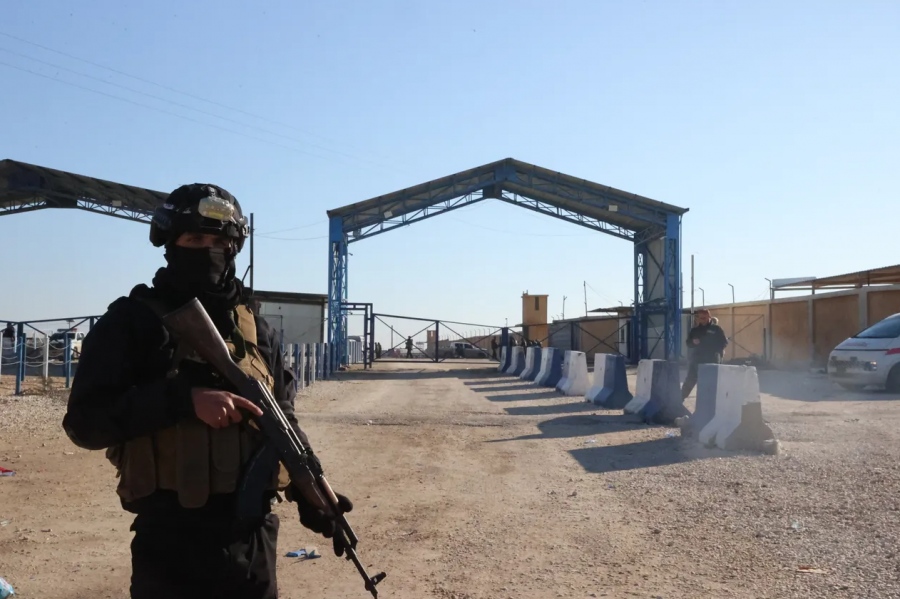 Συρία: Συνελήφθη ομάδα πίσω από επιθέσεις στο αεροδρόμιο Mezzeh – Τα όπλα συνδέονται με τη Hezbollah