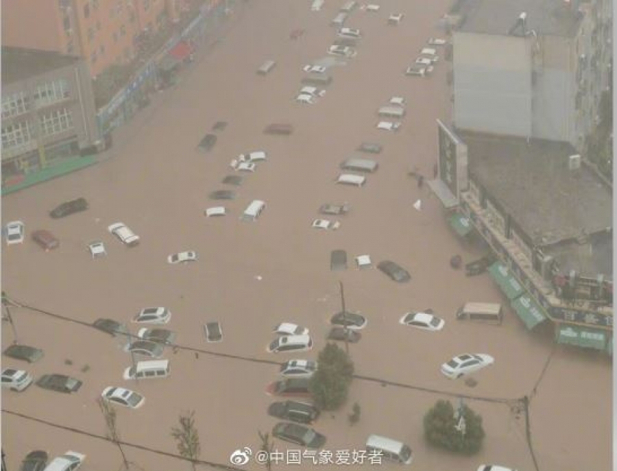 Κίνα: 25 νεκροί από τις χειρότερες καταιγίδες της χιλιετίας – Jinping: Εξαιρετικά σοβαρές πλημμύρες