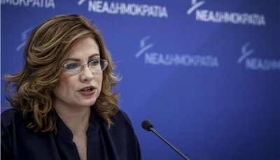 Σπυράκη: Ο Τσίπρας δεν έχει ούτε στο εσωτερικό της κυβέρνησης του τη νομιμοποίηση να υπογράψει τη συμφωνία για το Σκοπιανό