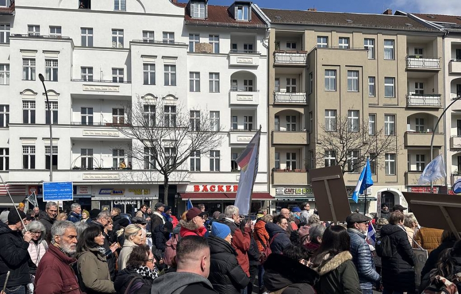 Διαδηλώσεις κατά του εξοπλισμού του καθεστώτος του Κιέβου και του ΝΑΤΟ στη Γερμανία