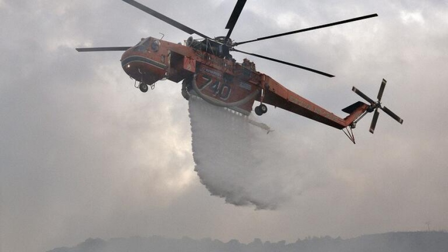 Σε πύρινο κλοιό η Ελλάδα - Ενισχύονται οι πυροσβεστικές δυνάμεις από την ΕΕ