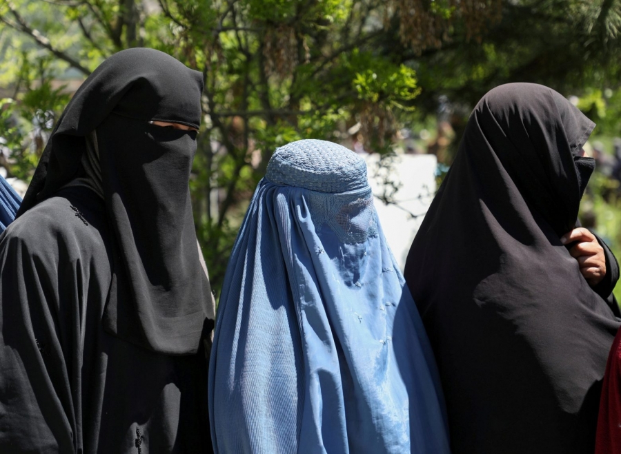 Αφγανιστάν: Οι οκτώ κανόνες των Taliban για τις γυναίκες – Η παραβίασή τους τιμωρείται με θάνατο