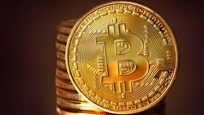 Sell-off στα ψηφιακά νομίσματα – Κάτω από 10.000 δολάρια το Bitcoin