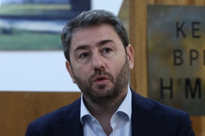Ανδρουλάκης (ΠΑΣΟΚ): Έχουμε χρέος να στηρίξουμε ΜμΕ και εργαζόμενους