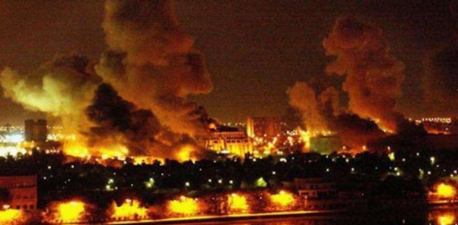 Οι ΗΠΑ προσπαθούν να κάνουν τον κόσμο να ξεχάσει τους βάρβαρους βομβαρδισμούς στη Γιουγκοσλαβία