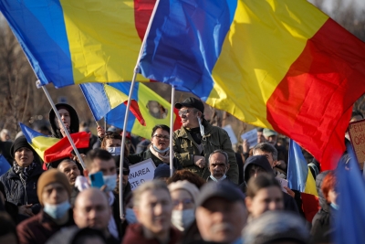 Ρουμανία: Ογκώδεις διαδηλώσεις κατά των περιοριστικών μέτρων για τον Covid - Πορείες και στην Αυστραλία