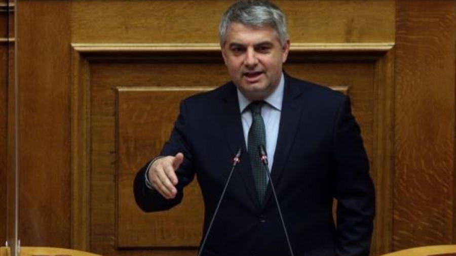 ΠΑΣΟΚ-ΚΙΝΑΛ: Στο λιμάνι της Καλαμάτας μεταβαίνει ο Κωνσταντινόπουλος