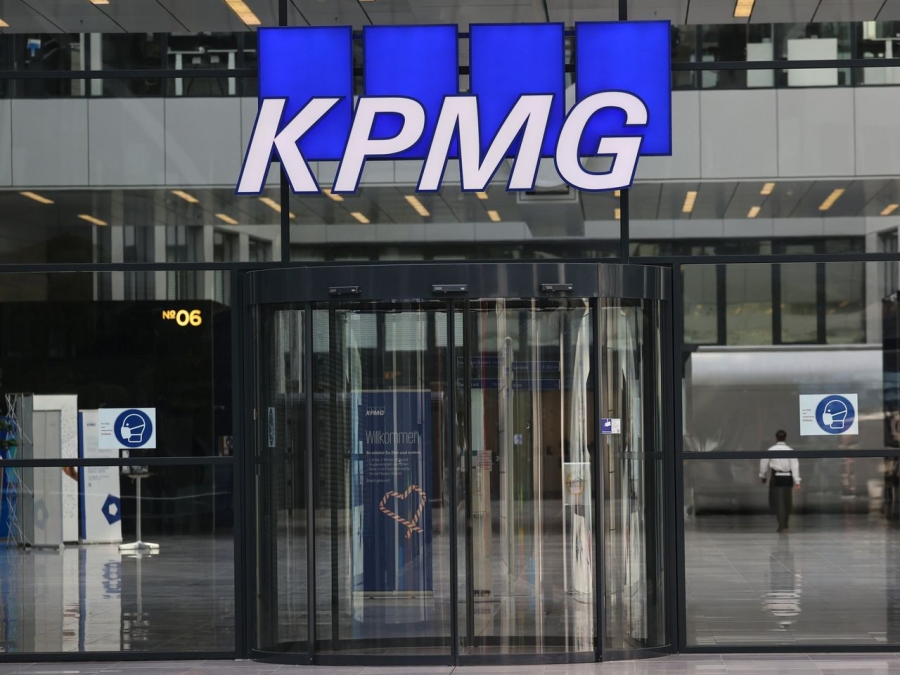 Οι Ιωάννης Μπράβος και Δημήτριος Ηλιάδης νέα μέλη στο partnership της KPMG