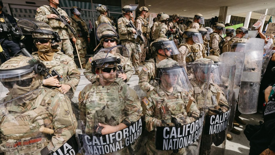 Θεσμικό μπλόκο στον Trump - Το Ανώτατο Δικαστήριο «φρενάρει» την ανάπτυξη Εθνοφρουράς στο Chicago