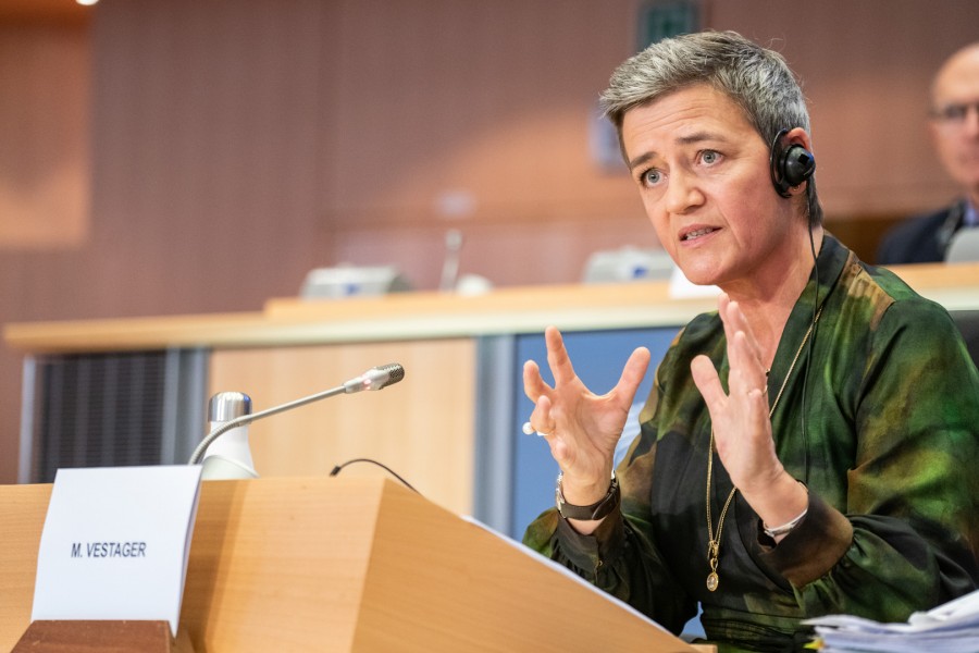 Vestager (ΕΕ): Στηρίζουμε έως και το 90% ακάλυπτων πάγιων δαπανών πολύ μικρών και μικρών εταιρειών
