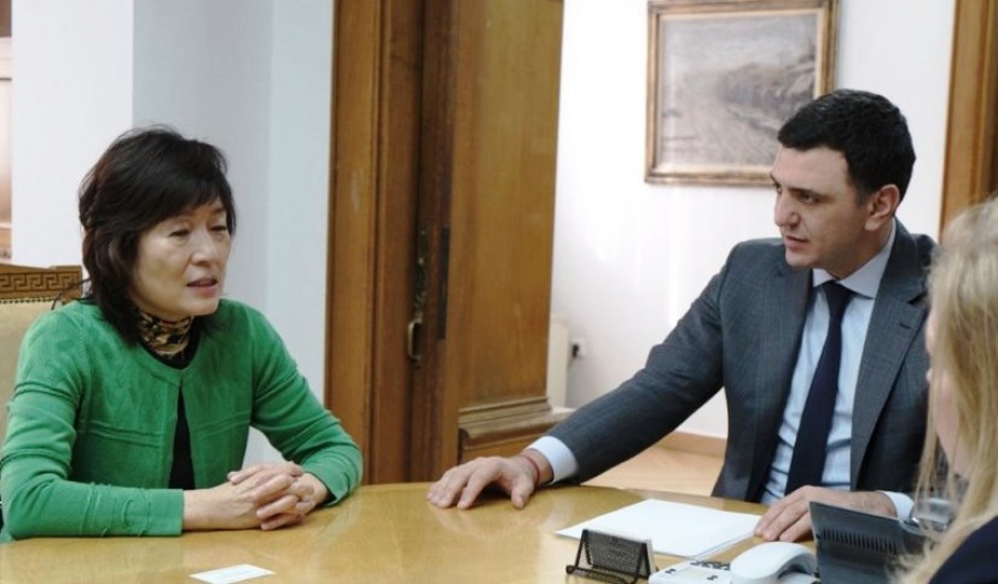 Συνάντηση Κικίλια με την Πρέσβη της Κίνας για τον κοροναϊό