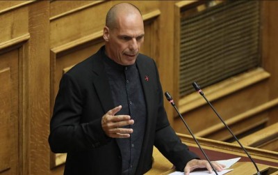 Βαρουφάκης προς κυβέρνηση: Έχετε χάσει τον έλεγχο της πανδημίας