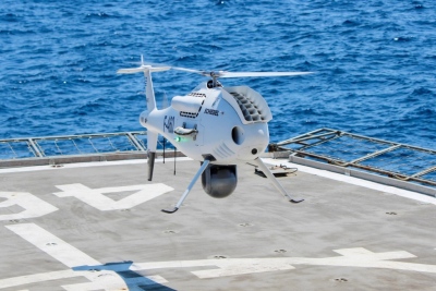 Σε νέα εποχή το Πολεμικό Ναυτικό - Επιτυχημένες οι πρώτες δοκιμές των drones Camcopter S-100 για τις ελληνικές φρεγάτες Belharra
