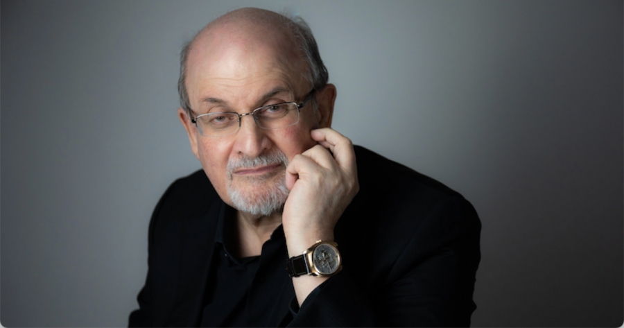Επίθεση με μαχαίρι δέχτηκε ο Salman Rushdie στη Νέα Υόρκη - Είναι ζωντανός