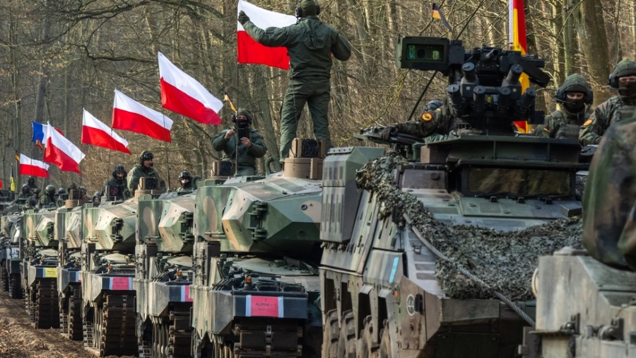 Επικίνδυνη κλιμάκωση - Η Πολωνία ετοιμάζει προβοκάτσια στα ρωσο-λευκορωσικά στρατιωτικά γυμνάσια - Χιλιάδες στρατιώτες στα σύνορα