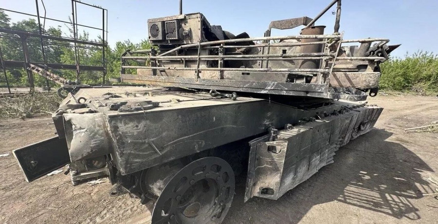 Οι Ουκρανοί ξεμπροστιάζουν τις ΗΠΑ: Ακατάλληλα τα τανκς Abrams, εύκολος στόχος για ρωσικά drones – Είμαστε απροστάτευτοι