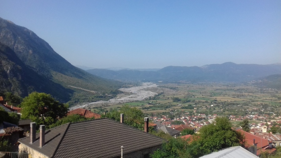 Νίκη: Έκλεισε το Δημοτικό Σχολείο Κόνιτσας - Σύμπτωμα βαθύτερης ερημοποίησης, άμεσα  εθνικό σχέδιο ουσιαστικής αποκέντρωσης