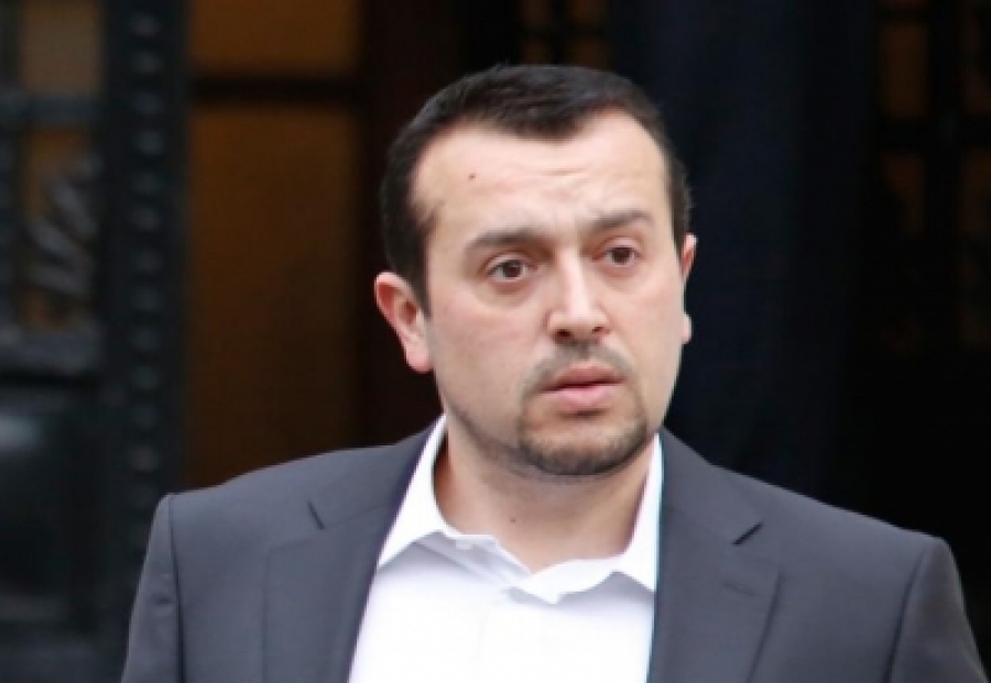 N. Παππάς (ΣΥΡΙΖΑ): Να μειωθεί στα 9 ευρώ η μηνιαία κάρτα απεριορίστων διαδρομών, όπως στη Γερμανία