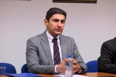 Αυγενάκης (ΝΔ): Θα καταργήσουμε τον νόμο Παρασκευόπουλου και θα δημιουργήσουμε φυλακές υψίστης ασφαλείας