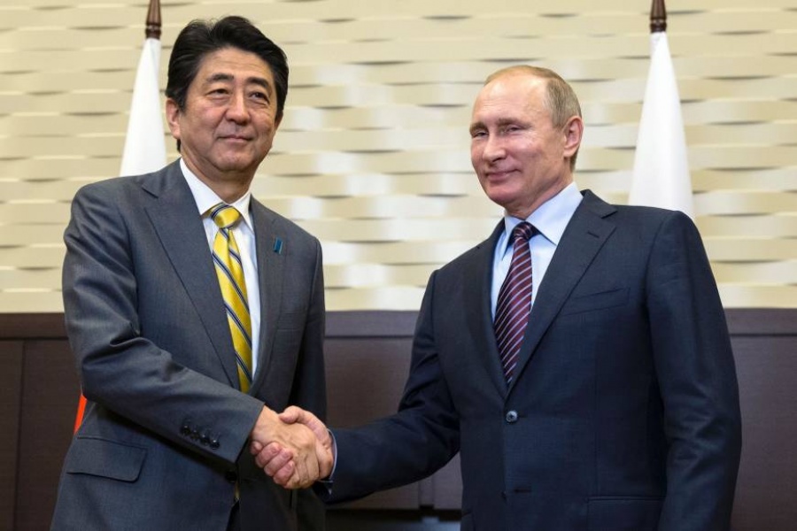 Putin (Ρωσία) σε Abe (Ιαπωνία): Ας υπογράψουμε συνθήκη ειρήνης πριν το τέλος του 2018