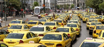 Σε 48ωρες επαναλαμβανόμενες πανελλαδικές απεργίες οι οδηγοί ταξί από 4/12 – Αντιδρούν στο φορολογικό