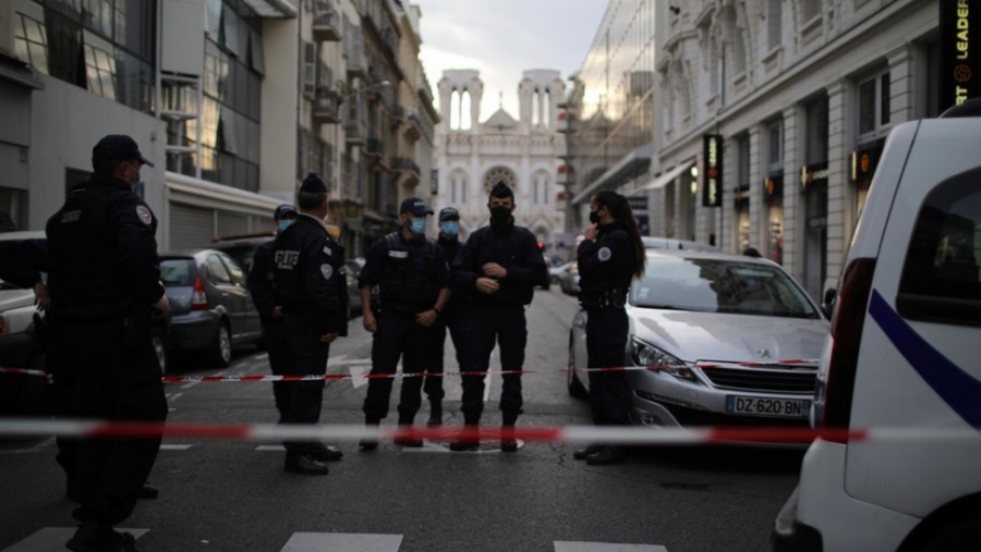 Γαλλία: Συνελήφθη Αφγανός με μαχαίρι στη Λιόν
