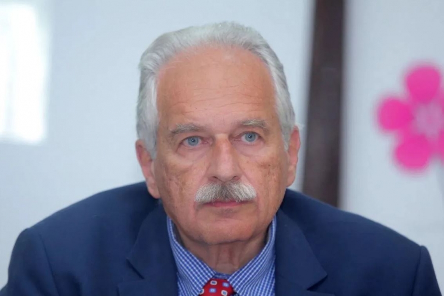 Γουργουλιάνης: Θα μολυνθούμε οι περισσότεροι – Γεμίζουν τα νοσοκομεία με άτομα άνω των 50