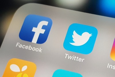 Facebook Twitter και Google απολογούνται για άσκηση λογοκρισίας κατά του προέδρου Trump