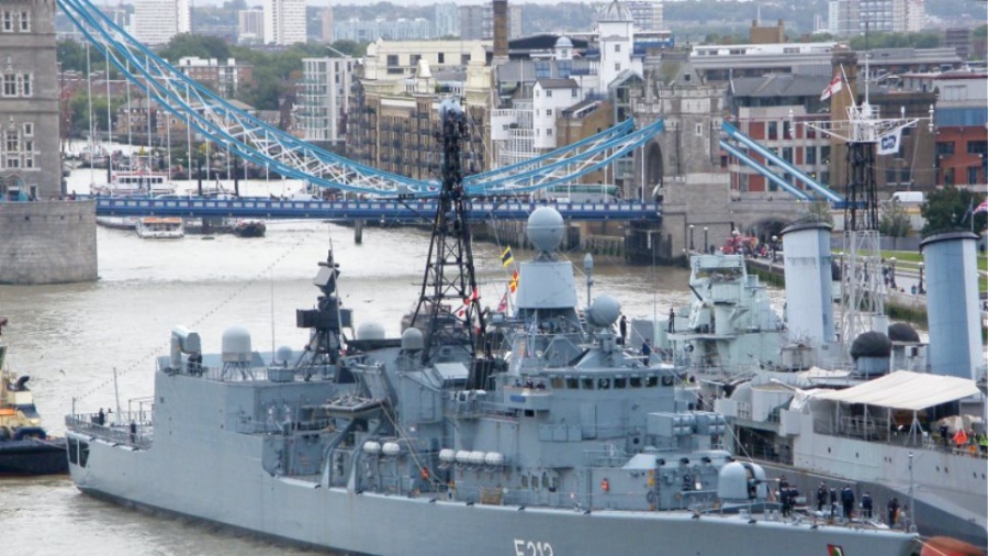 Η Γερμανία αναστέλλει την συμμετοχή του στην ευρωπαϊκή ναυτική επιχείρηση Σοφία