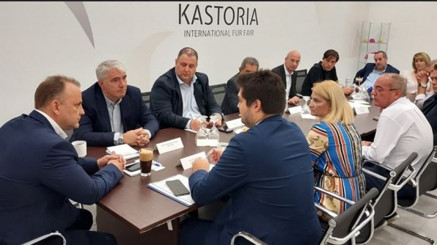 Στην Καστοριά κυβερνητικό κλιμάκιο - Κεδίκογλου: Ζήτημα εθνικής σημασίας η στήριξη του πρωτογενούς τομέα