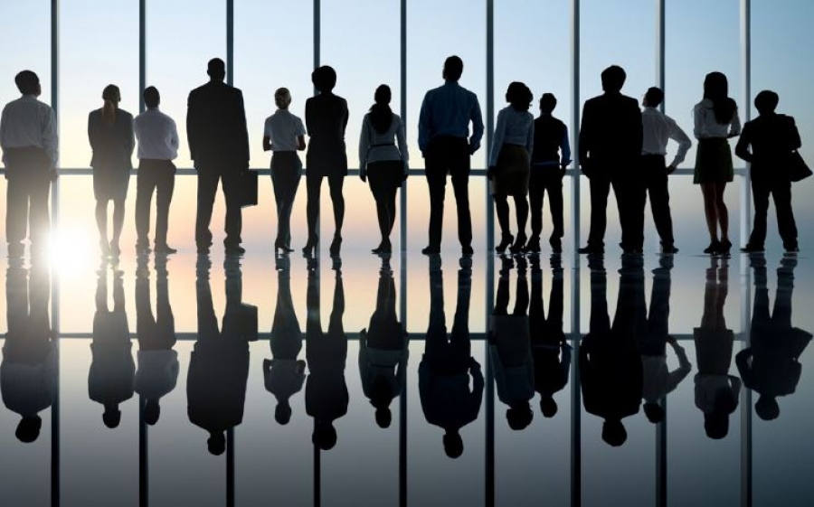 Νέο εργασιακό μοντέλο με μεγαλύτερη ευελιξία και πληθώρα αδειών και ρεπό