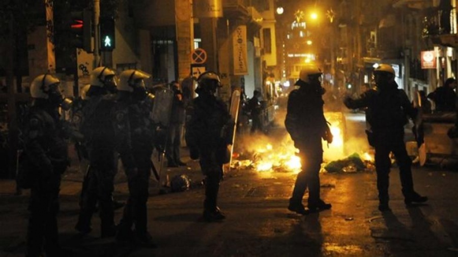 Ανάληψη ευθύνης για την επίθεση με μολότοφ εναντίον αστυνομικής κλούβας στη Θεσσαλονίκη