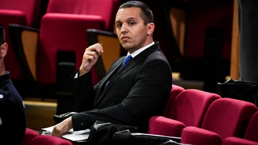 Ο Ηλίας Κασιδιάρης κατέθεσε υποψηφιότητα για τον Δήμο Αθηναίων: Επιβεβλημένη η επικράτηση μας