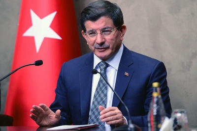 Davutoglu κατά Erdogan: Το προεδρικό σύστημα βλάπτει την ελευθερία στην Τουρκία