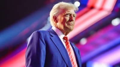 Τυφώνας Trump, άνοιξε μέτωπο ενάντια στην Ισπανία: «Να τους πετάξουμε έξω από το ΝΑΤΟ, ξοδεύουν πολύ λίγα σε εξοπλιστικά»