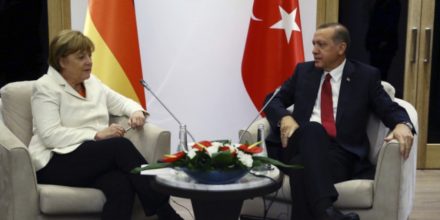 Παρασκηνιακή συμφωνία Erdogan - Merkel για έναρξη συνομιλιών με την Ελλάδα μετά τις 23 Αυγούστου