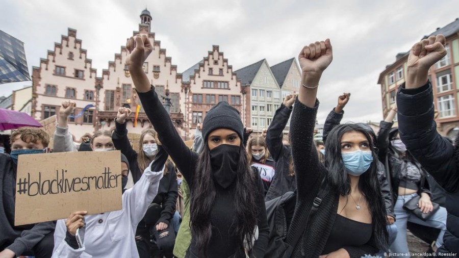 Γερμανία: Ταραχές στο Αμβούργο στο περιθώριο διαδήλωσης για τη δολοφονία του George Floyd