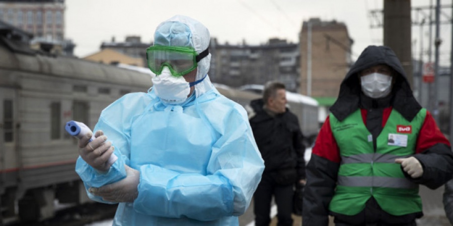 Ρωσία: Στους 17 οι νεκροί από τον κορωνοϊό – Πάνω από 2.300 κρούσματα