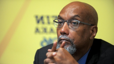 Baraka (Ακτιβιστής, ΗΠΑ): Ο Zelensky καταστρέφει την Ουκρανία - Δεν διδάχτηκε τίποτε από την αποτυχία ΗΠΑ στο Αφγανιστάν