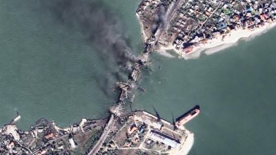 Η Zatoka αφανίστηκε - Οι Ρώσοι εξαπέλυσαν 6 KAB από Su-34 και δεκάδες Geran διαλύοντας τη στρατηγική γέφυρα των Ουκρανών