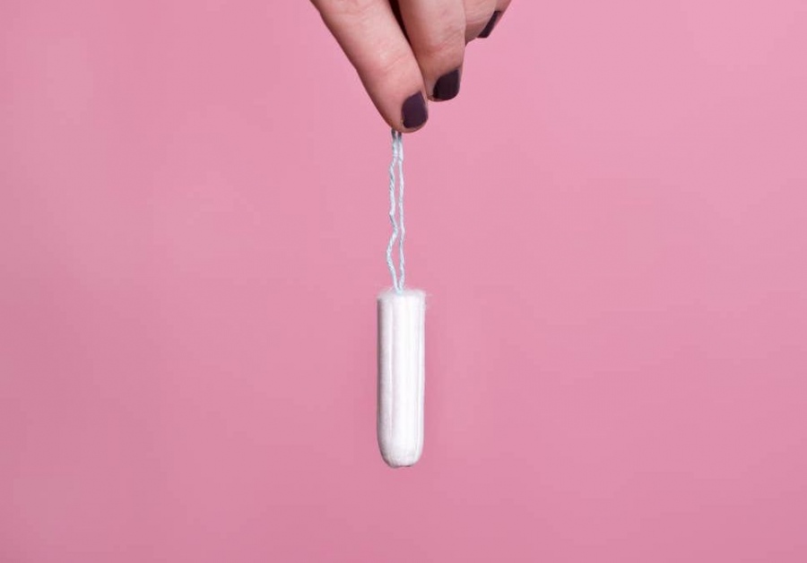 Σοκ... η Ελλάδα έχει τον 3ο υψηλότερο φόρο του ταμπόν στην Ευρώπη