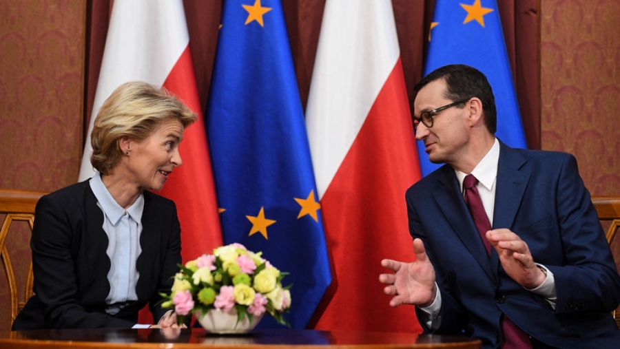 Πολωνία: Στα άκρα η σύγκρουση με την ΕΕ - Προειδοποιήσεις και εκβιασμοί