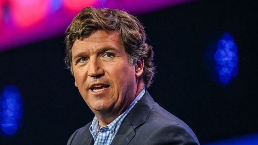 «Βόμβες» Carlson - Η εκλογική απάτη είναι τόσο διαδεδομένη στις ΗΠΑ, που μία κούκλα μπορεί να εκλεγεί πρόεδρος